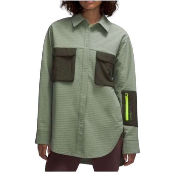 lululemon athletica Tops - LULULEMON Grid Fleece Hiking Overshirt in Laurel Green w/ 4 Snap Buttons Size 10